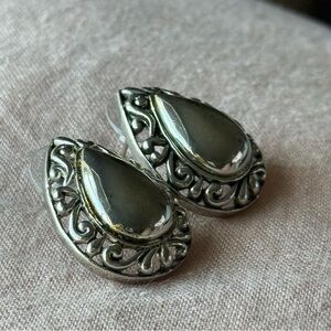 Silver Teardrop Earrings – Vintage Look, Non-Magnetic